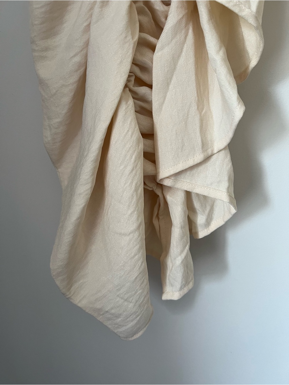 Musera Statement Cream Ruched Crop Blouse NEW Boho Chic Modern Romantic - Picture 6 of 11